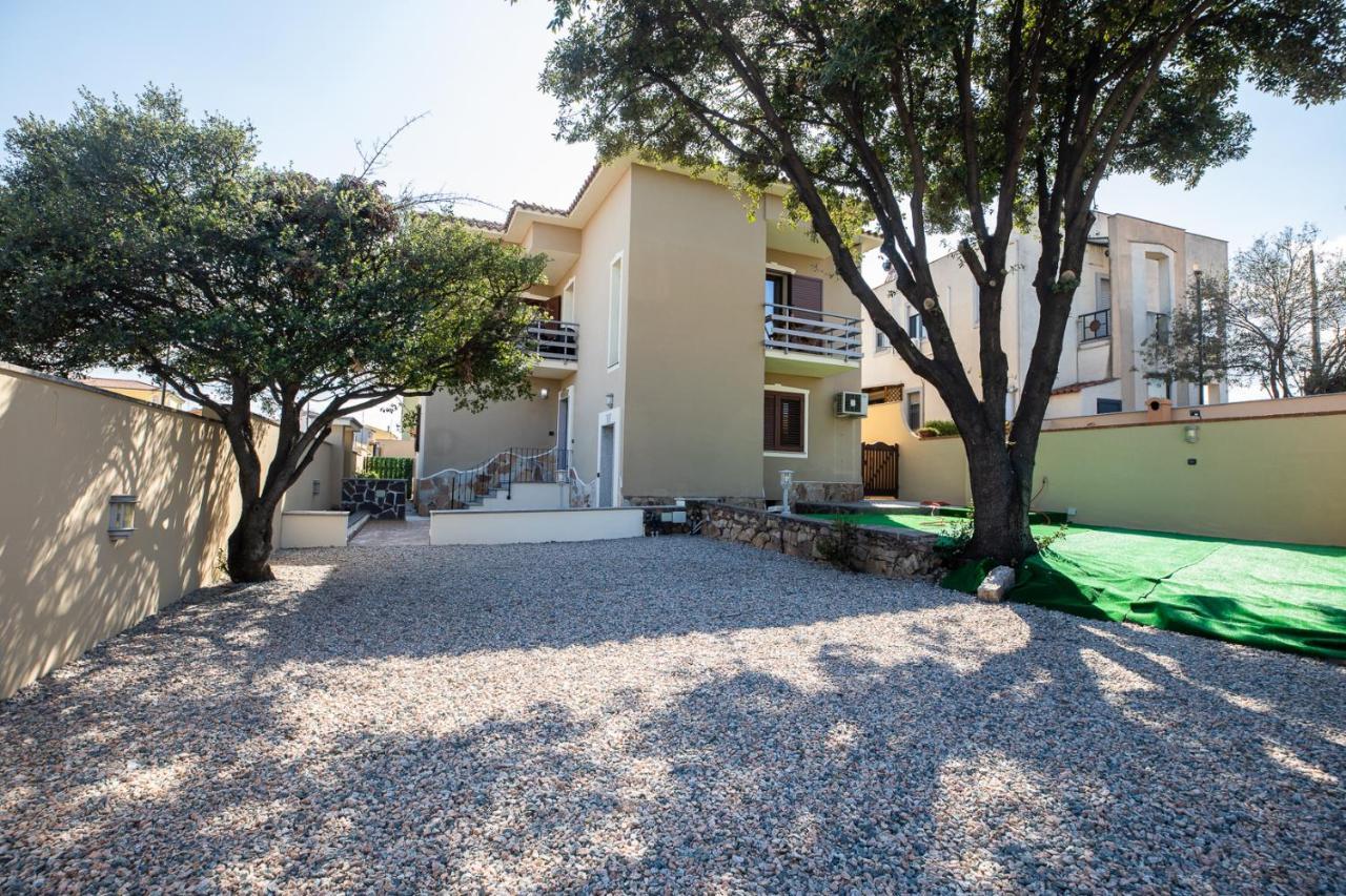 La Magnolia Rooms Olbia Bagian luar foto